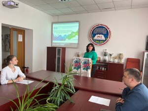 Конференції та семінари 2025 рік