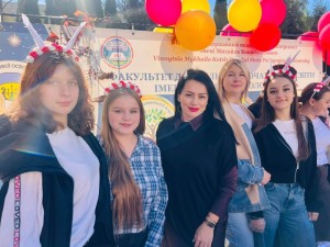 Благодійний ярмарок