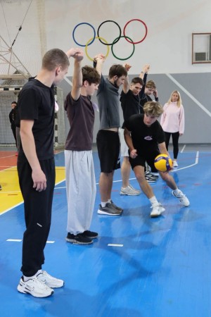Практичне заняття «Теорія і методика навчання рухливим іграм»