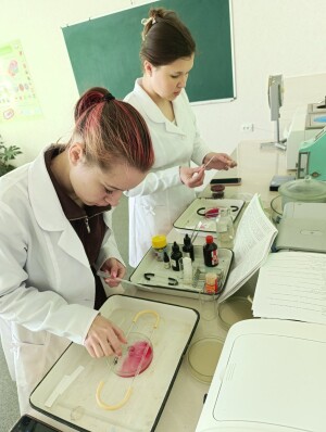 Мікробіологічний гурток