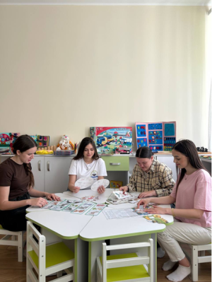 Лабораторія гри та іграшки