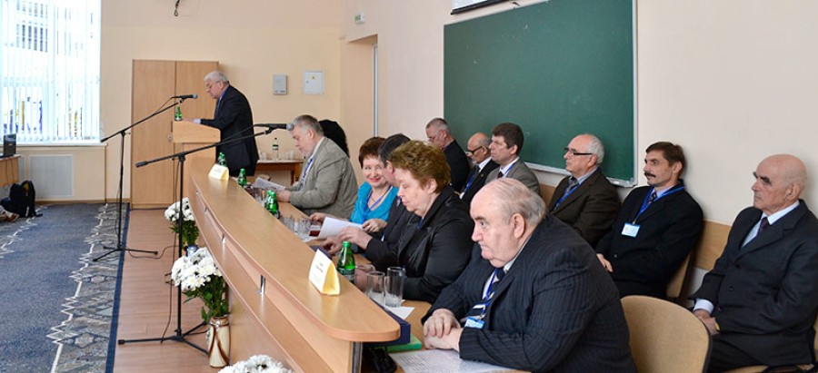 І Міжнародна науково-практична конференція “Проблеми і перспективи фахової підготовки вчителя математики” (26-27 квітня 2012 року)