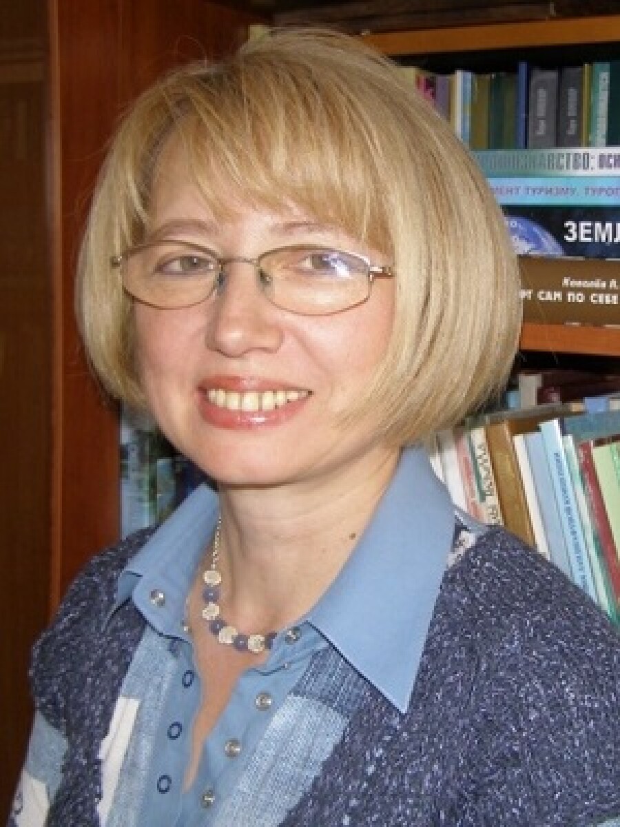 МУНІЧ НЕЛЛА ВОЛОДИМИРІВНА