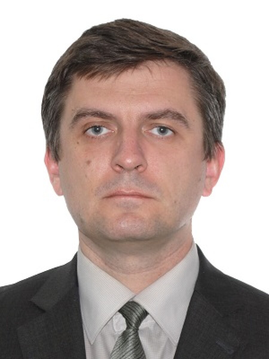 РЕМІННИЙ ВІКТОР ЮРІЙОВИЧ