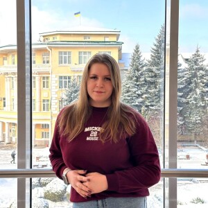 Побережна Аліна