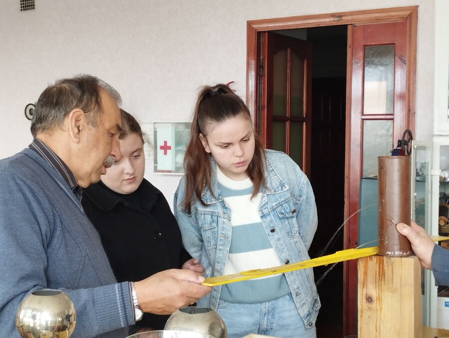 Проблемна група «РЕАЛІЗАЦІЯ КОНЦЕПЦІЇ НУШ у НАВЧАННІ ФІЗИКИ У ГІМНАЗІЯХ ТА ЛІЦЕЯХ»