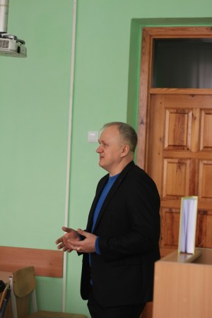 Презентація книги «Він бачив світ»
