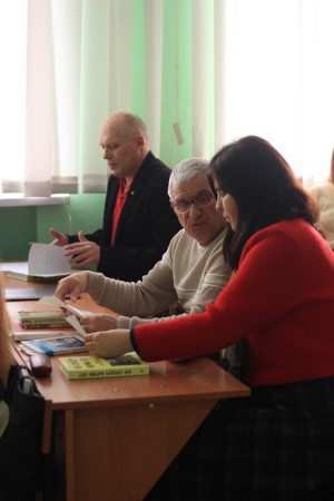 Презентація книги «Він бачив світ»