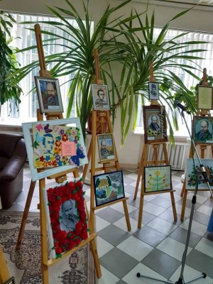 Виставки студентських творчих робіт