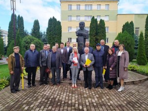 Участь викладачів і аспірантів кафедри всевітньої історії у всеукраїнській науково-практичній конференції «Вінниччина: минуле та сьогодення» (24 вересня 2021 р.)