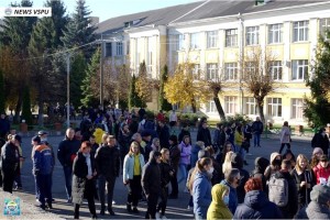 Об'єктові тренування на тему «Організація захисту учасників освітнього процесу при загрозі та виникненні НС техногенного та природного характеру і ліквідація їх наслідків»