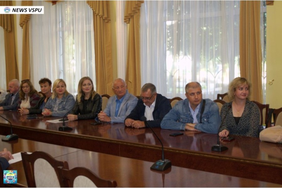 Збори трудового колективу