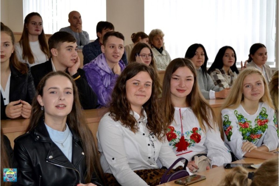 Посвята першокурсників у студенти факультету права, публічного управління та адміністрування