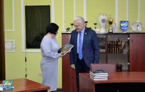 Барвінок. Ростити дітей щасливими