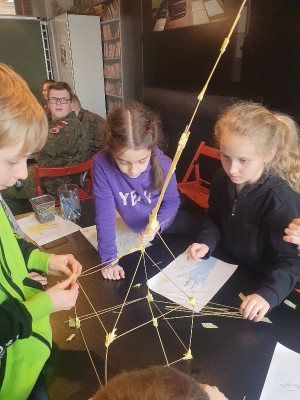 Канікули для молодих науковців у Музеї Армії Крайової організовані спільно з Malopolskie Centrum Nauki Cogiteon