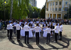 Бал «Весняний подих Перемоги»
