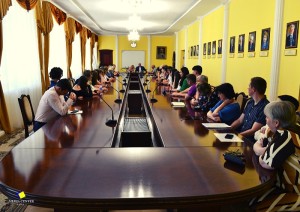 Зустріч викладачів та студентів з Повноважним Послом України Валерієм Чалим