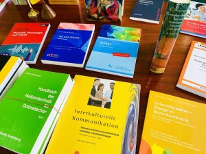 Міжнародне співробітництво розвивається