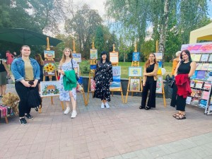 Ювілейний фестиваль «VinBookFest»