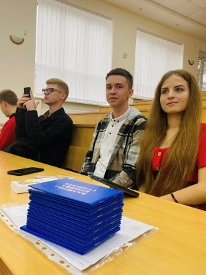 Дебют першокурсників на факультеті математики, фізики і комп’ютерних наук