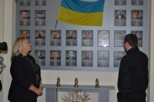 Відкриття меморіальної дошки «Герої живуть у наших серцях»