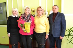 Почесне звання «народний аматорський колектив профспілок України»