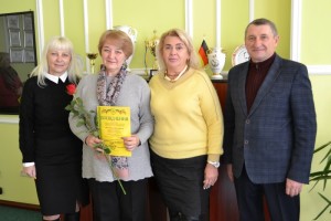 Почесне звання «народний аматорський колектив профспілок України»