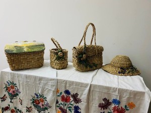 Виставки творчих робіт майстрині з рогозоплетіння