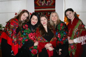 Всесвітній день української хустки