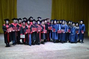 Вручення дипломів магістрам