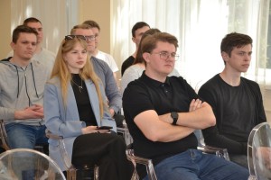 Програма Посольства США з вивчення англійської мови