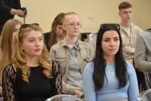 Програма Посольства США з вивчення англійської мови