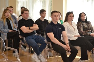 Програма Посольства США з вивчення англійської мови