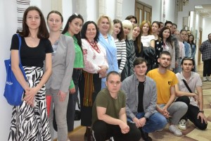 Виставка великодніх писанок