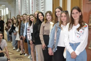 Виставка великодніх писанок