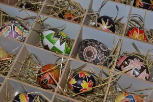 Виставка великодніх писанок