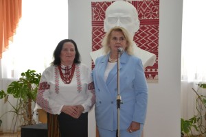 Виставка великодніх писанок