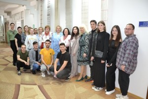 Виставка великодніх писанок