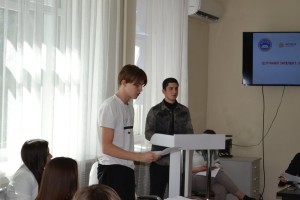 Дебатний турнір на тему «Штучний інтелект: за чи проти»