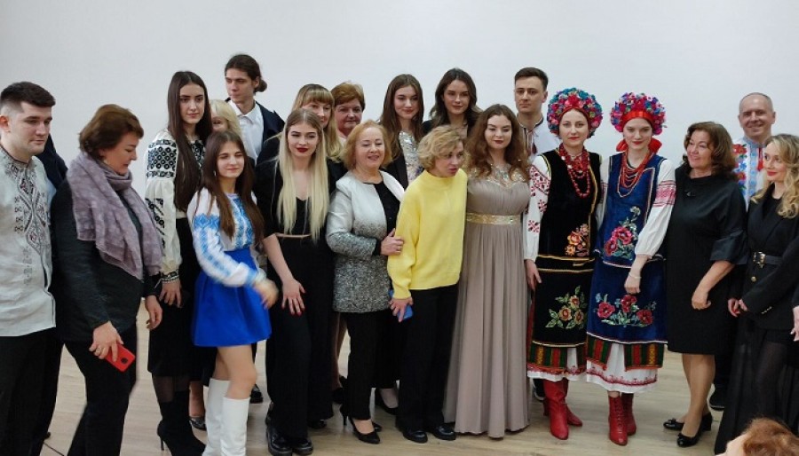 Cтудентський вокальний фестиваль «Молоді голоси»