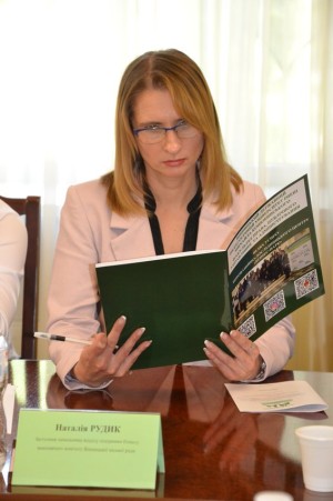 Практичний симпозіум «Ринок праці, людський капітал та професійна орієнтація молоді в умовах війни»