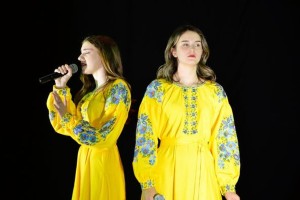 Звітний концерт народних колективів