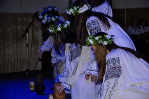 Звітний концерт народних колективів