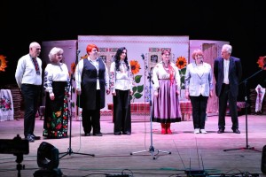 Звітний концерт народних колективів