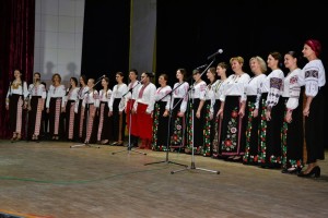 Звітний концерт народних колективів