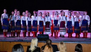 Звітний концерт народних колективів