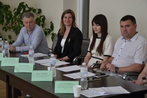 Круглий стіл «Діти і міжнародне гуманітарне право»