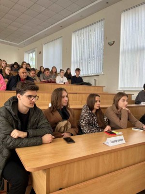 Дебатний турнір «Спіч-батл»