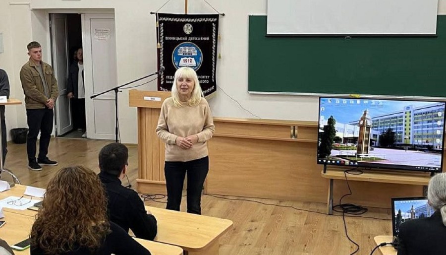 Дебатний турнір «Спіч-батл»
