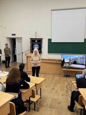 Дебатний турнір «Спіч-батл»